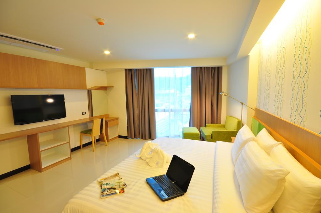 42C The Chic Hotel Nakhon Sawan Habitación foto